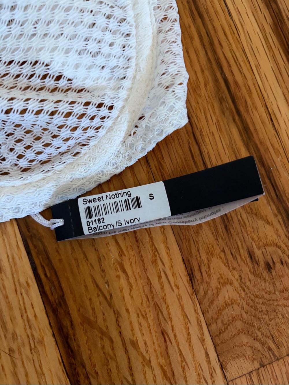 GOOSEBERRY INTIMATES Sweet Nothing Mesh Bra in Ivory Size Small NWT - Picture 4 of 4